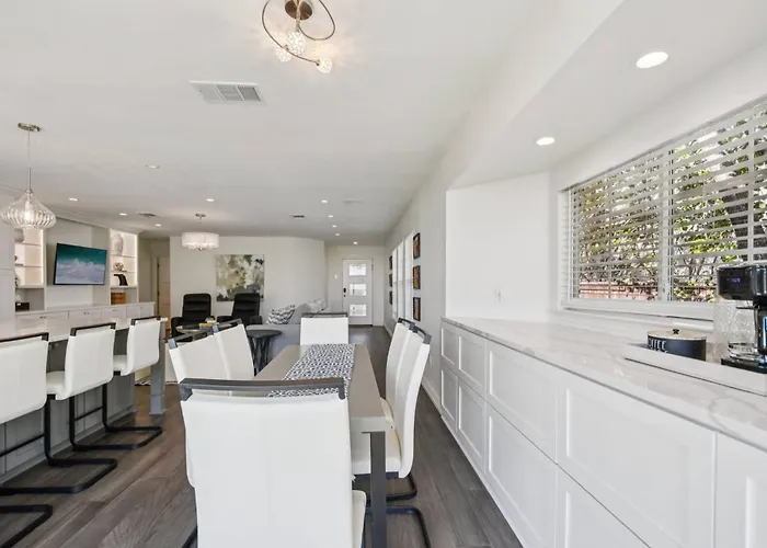 Lakeside Retreat Holiday home Round Rock
